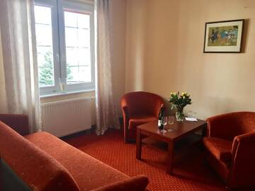 Фото номера Апартаменты Отель Hotel Gryf г. Косьцежина 3