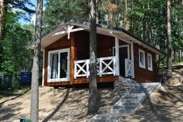 Фото номера Дом с 1 спальней Дома для отпуска Domki Szarlota - atrakcje dla rodzin na Kaszubach г. Косьцежина 41